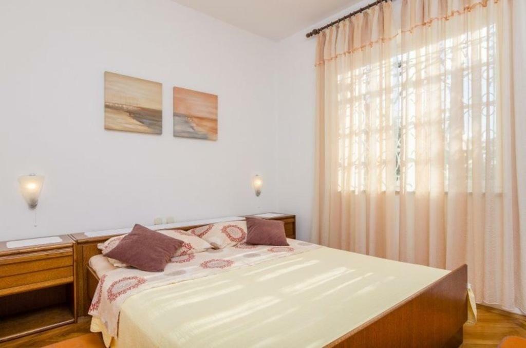 Holiday Home Marko - 70M From Sea Orebic Bagian luar foto